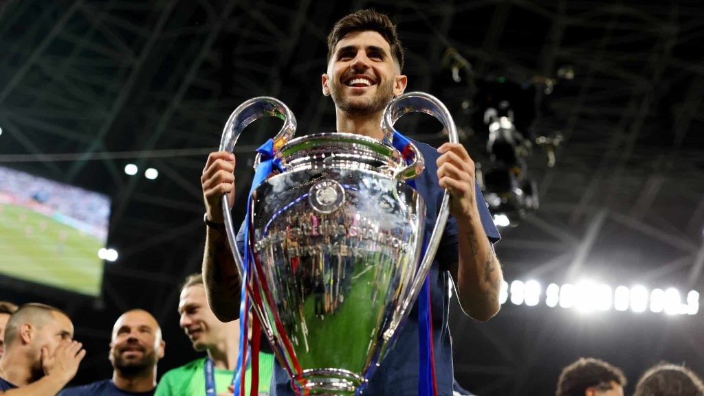Beraldo é bicampeão da Champions League