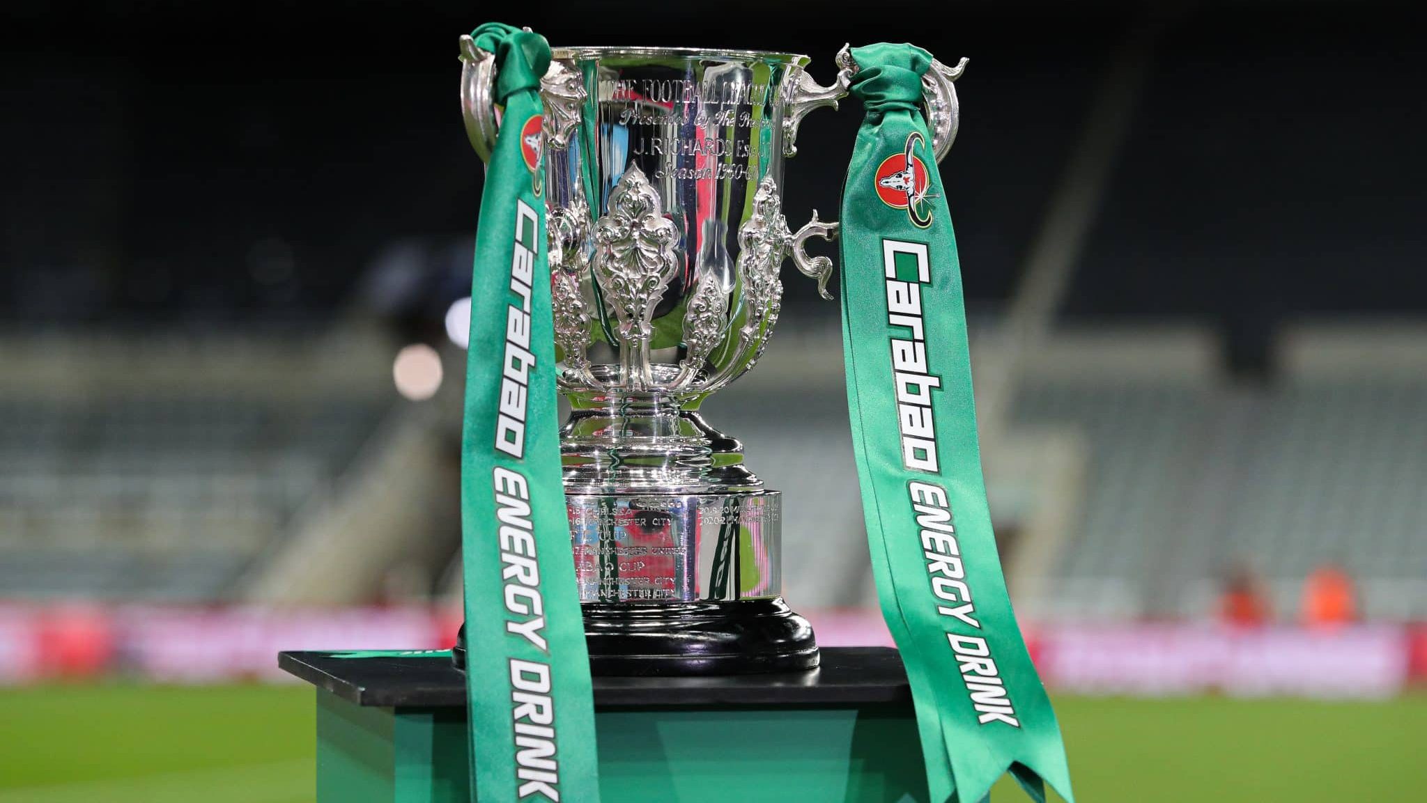 troféu da copa da liga inglesa
