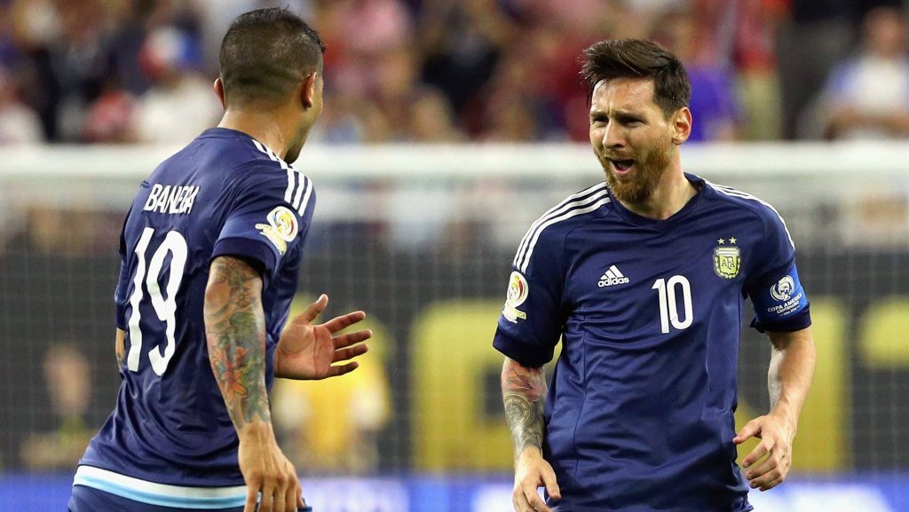 Lionel Messi comemorando gol pela Argentina na Copa América Centenario, em 2016