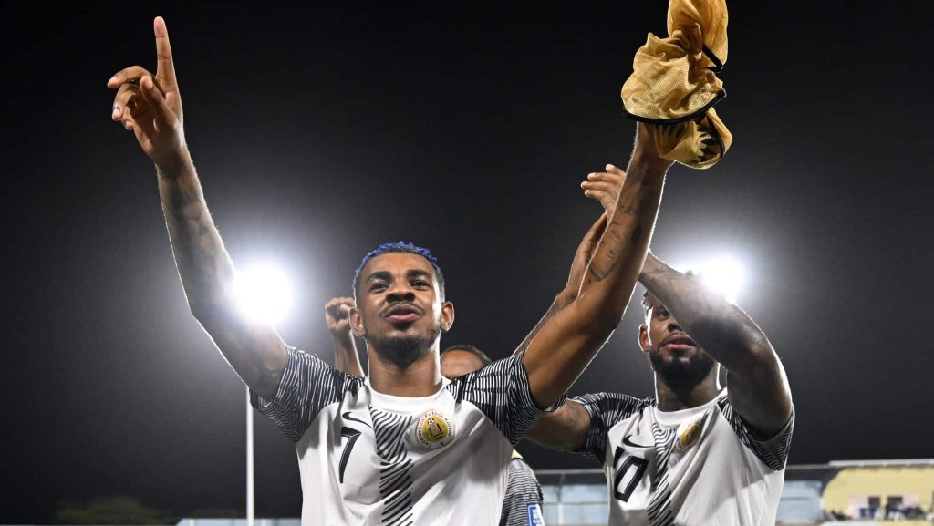 Juninho e Leandro Bacuna são dois destaques de Curaçao